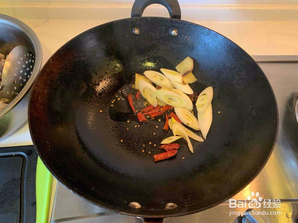 麻辣羊蝎子火锅制作方法