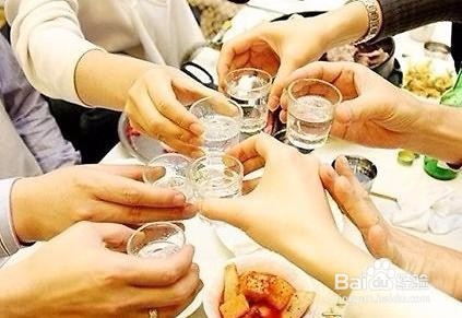 生活百科 之 聚会春节Party喝酒如何有效防醉