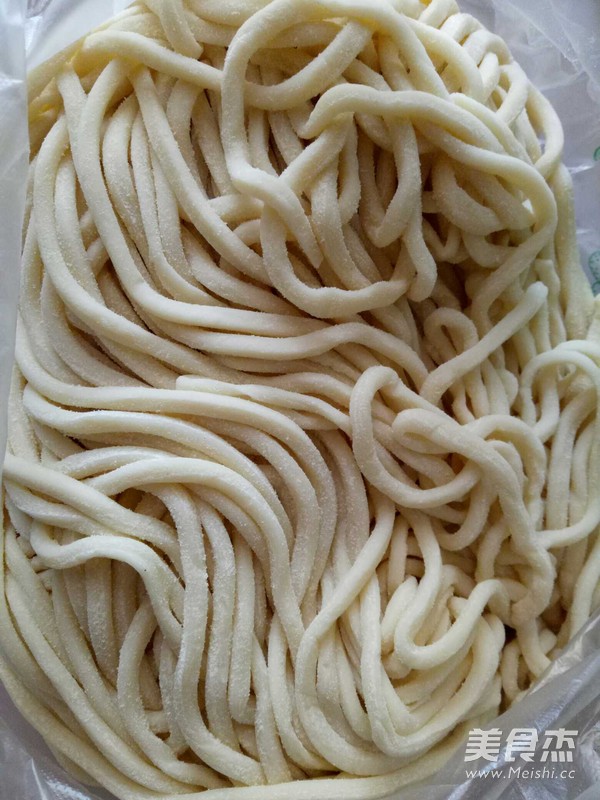 油泼棍棍面的做法