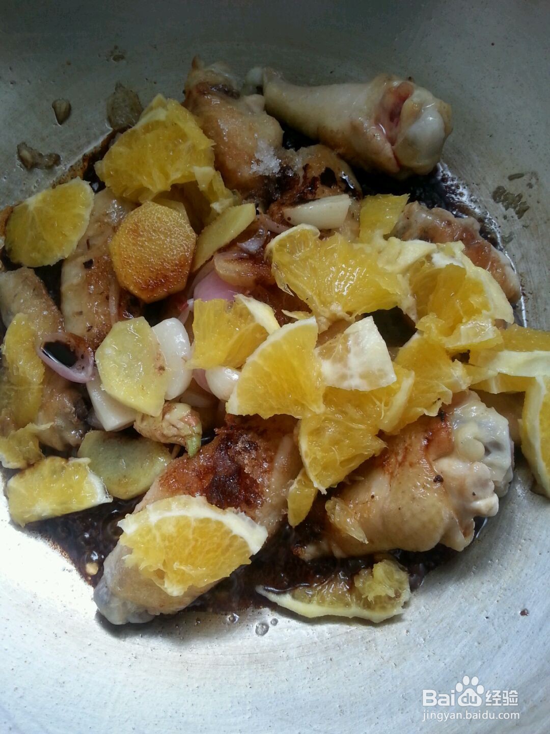 橙汁烩鸡中翅的做法