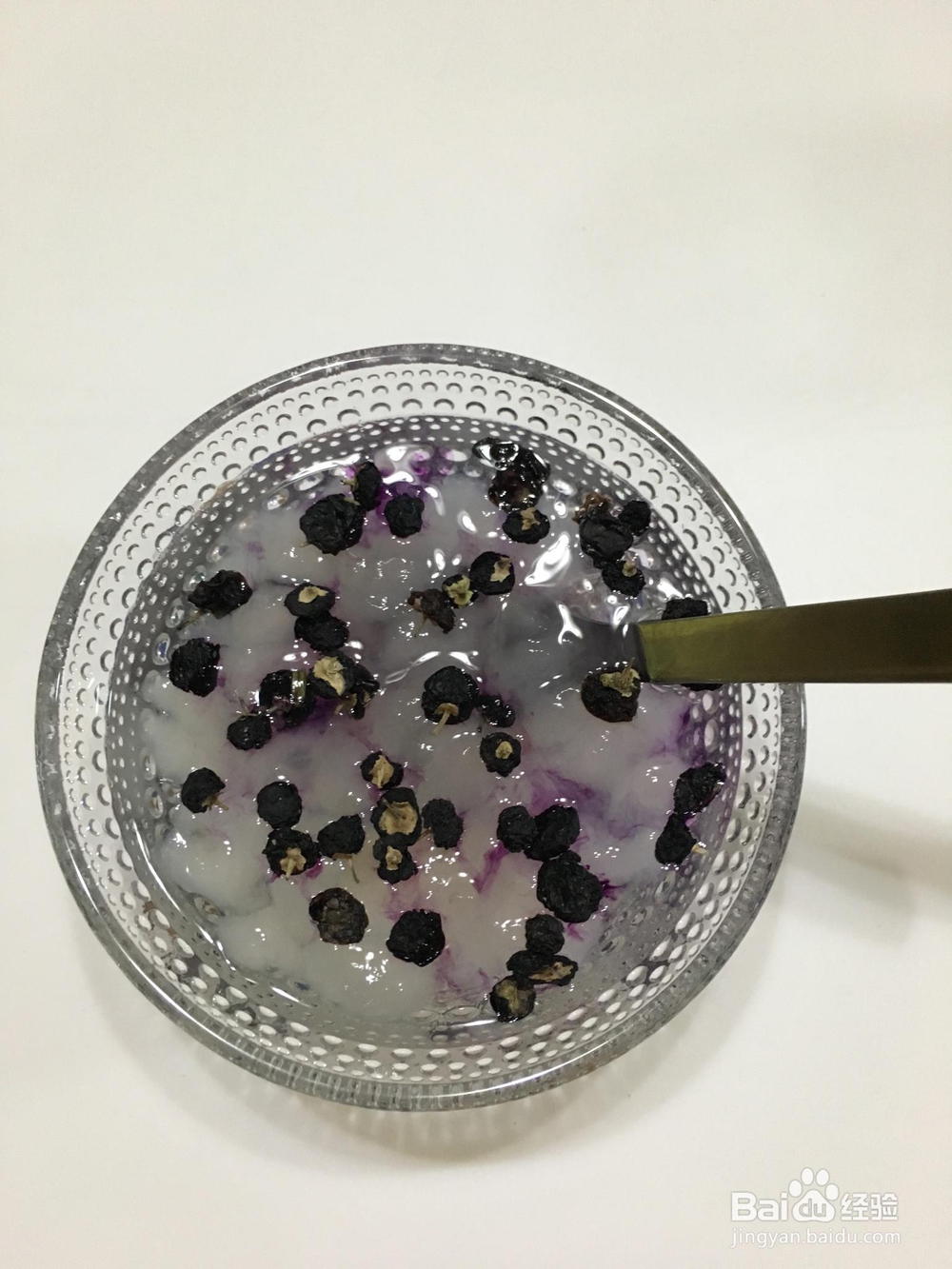 美食教学之黑枸杞雪蛤汤!