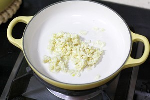蘑菇和什么菜搭配最好