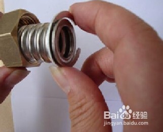 如何制作不锈钢波纹管连接件