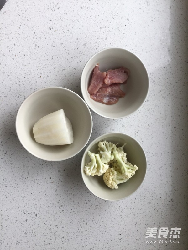 宝宝辅食-萝卜肉丸