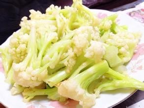 糖尿病患者可以吃的炒双色菜花