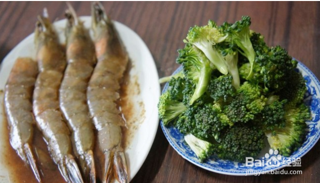 培根烤大虾的做法