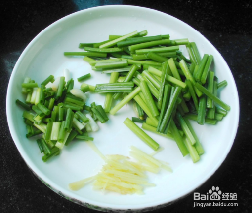 怎样消除煎油的焦味