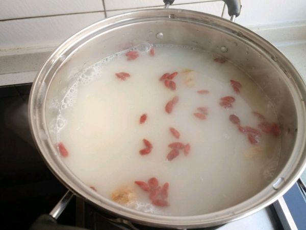 海鲜什锦芝士火锅