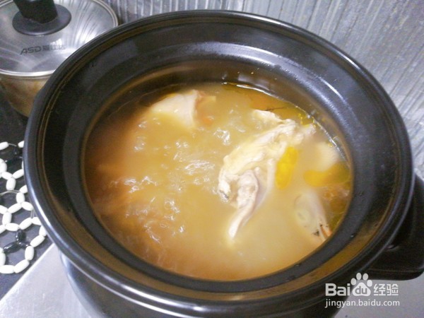 花胶太子参鹧鸪汤的做法
