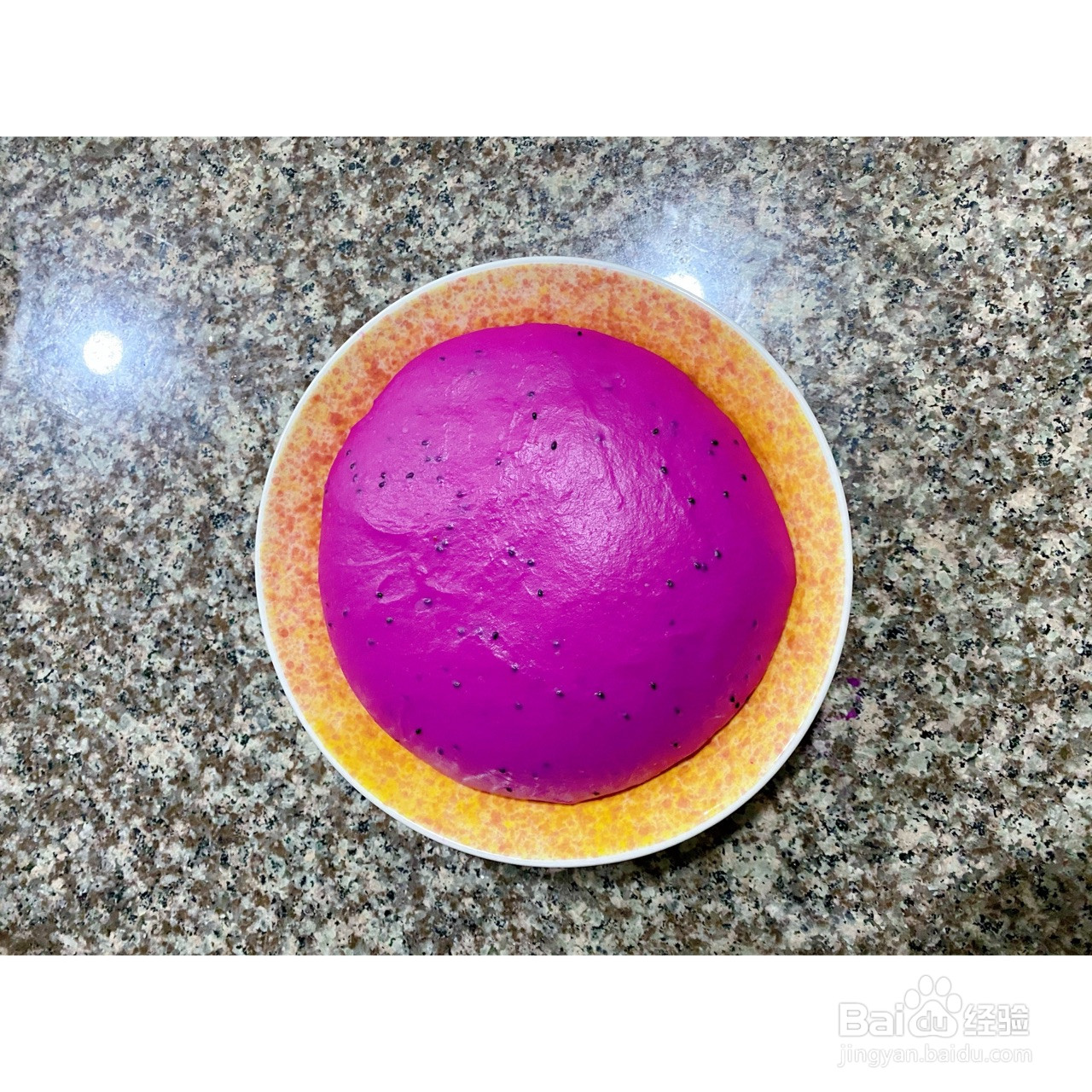 火龙果黑米麻薯软欧包的做法