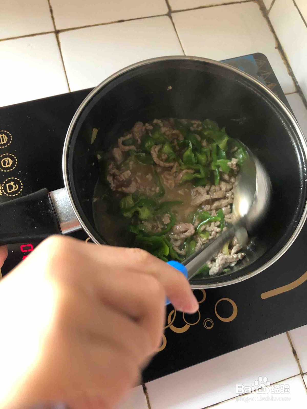 家常菜牛肉炒尖椒