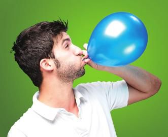 怎样才能让一般的气球飘起来，简单易行的方法