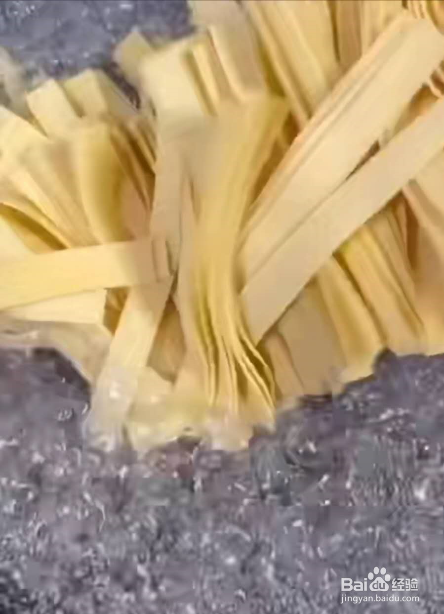 豆皮炒韭菜怎么做