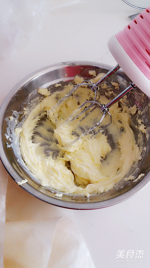 双莓小蛋糕的做法