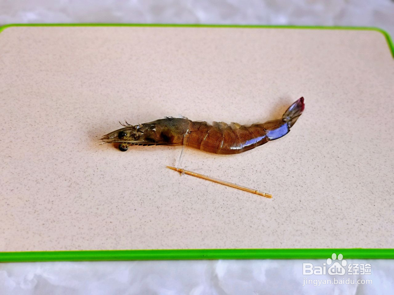 红烧虾焖鹌鹑蛋的做法