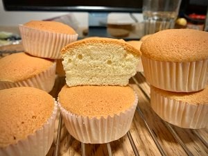 完美戚風杯子蛋糕的做法