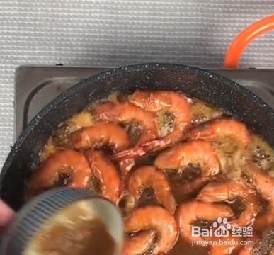怎么做油焖大虾。