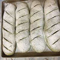 如何制作美味的抹茶蔓越莓麻薯软欧