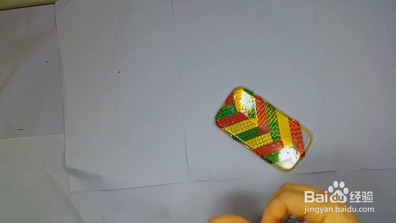 彩色个性手机壳，简单时尚