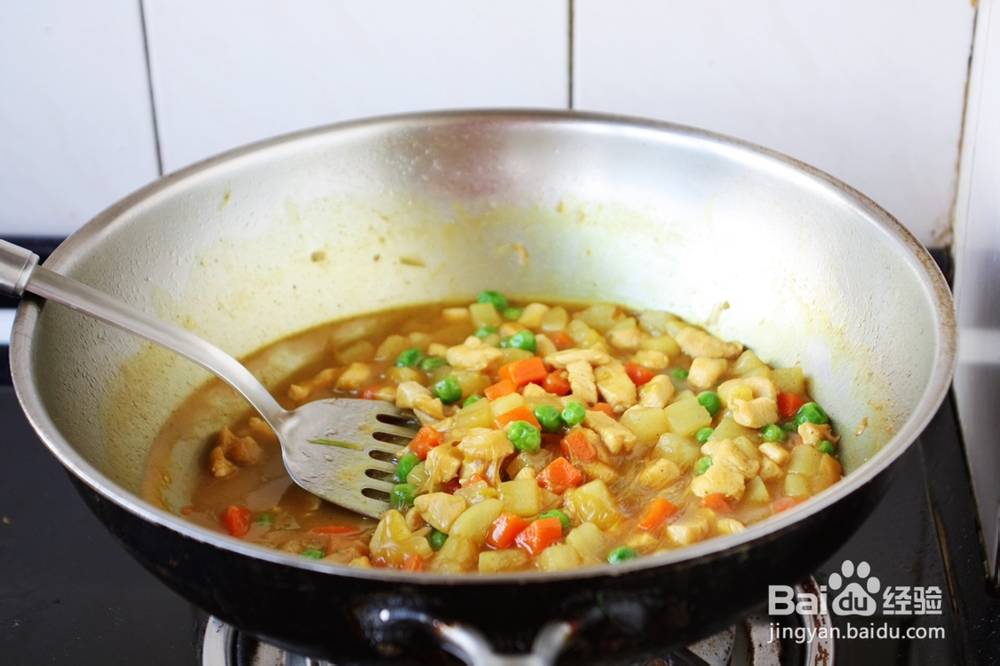 咖喱土豆鸡丁饭的家常做法