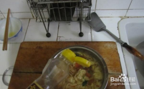 如何做馋嘴的鸡蛋西红柿热汤面