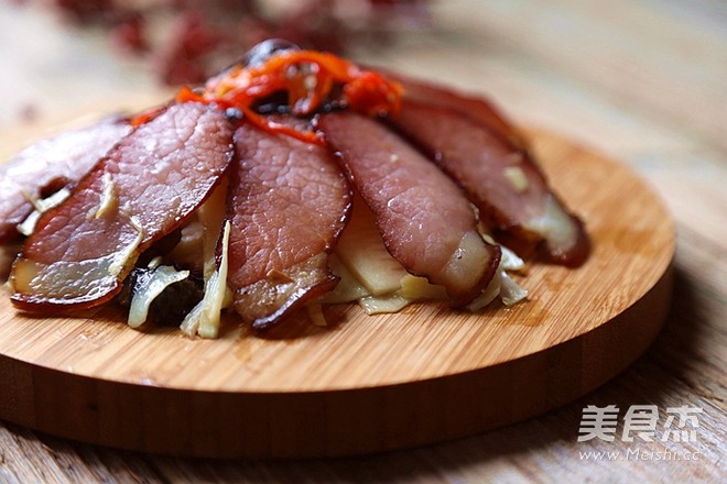 江南春季最经典的小炒--春笋香腊肉