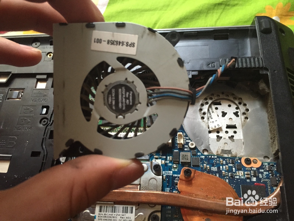 惠普HP ProBook 4431S拆机清理风扇方法