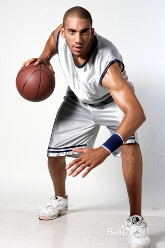 怎么选一个好的篮球