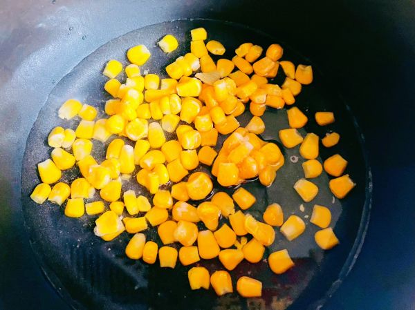 丘比汁三文鱼蔬菜