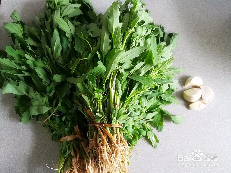 清炒灰灰菜的做法