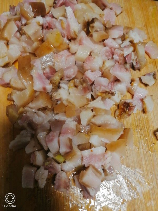 腊肉四季豆焖饭