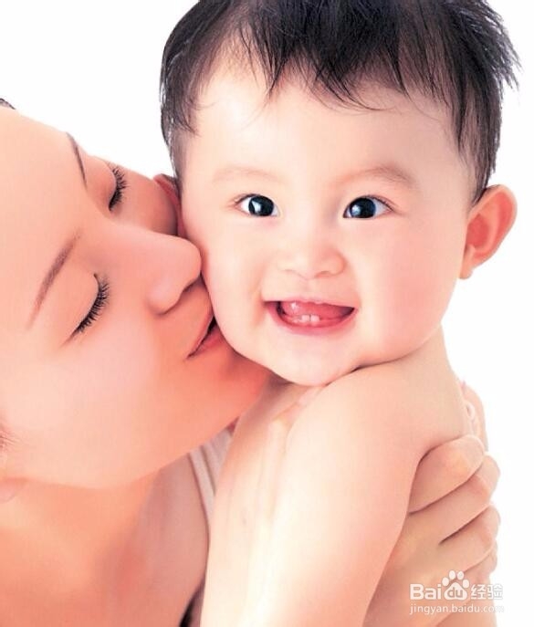 学习如何抱着小宝宝？