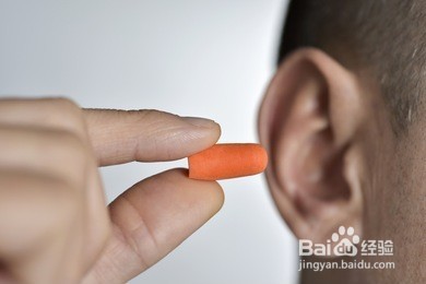 大学开学后如何在路途中休息好？