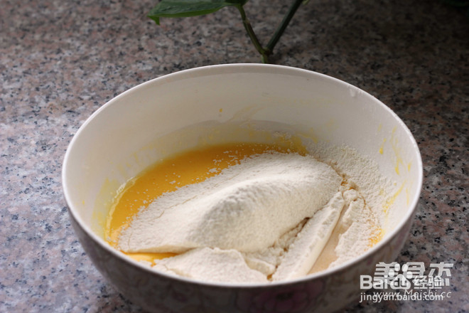 彩糖戚风的做法