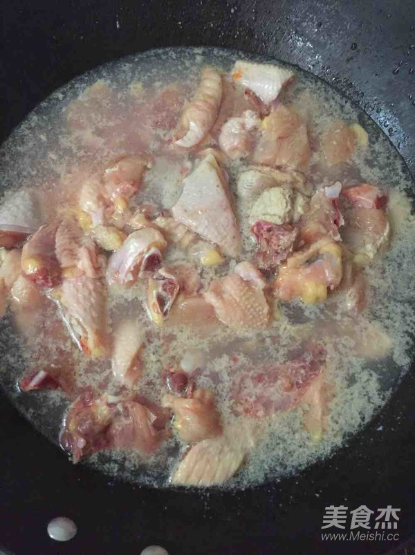 西洋参红枣鸡汤