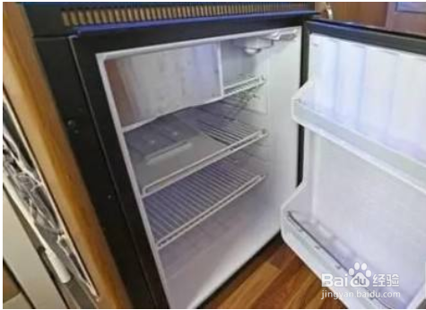 冰箱的日常保养和维护