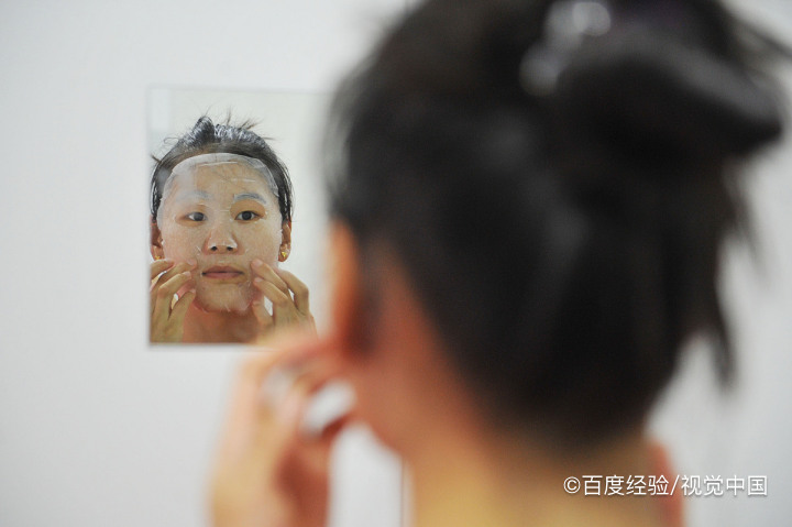 天生黄皮怎样才可以变白