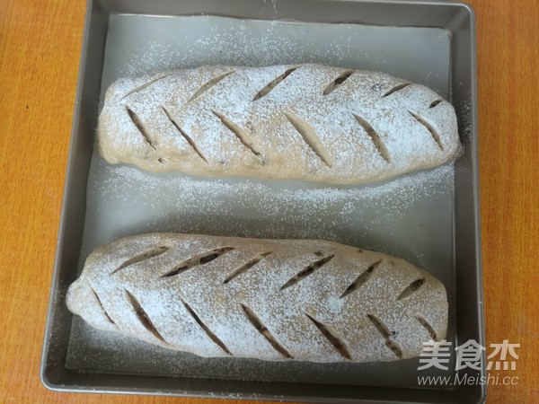 黑糖大杏仁软欧