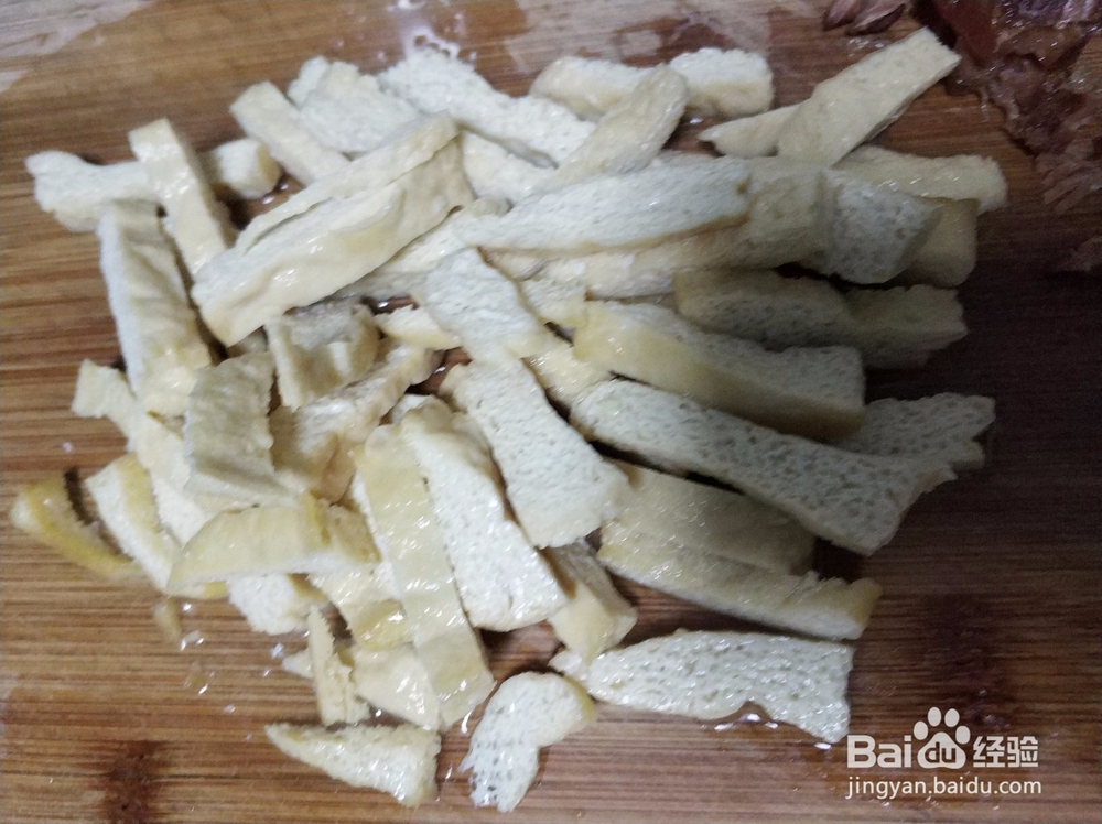 腊肉炒包菜怎么做才好吃