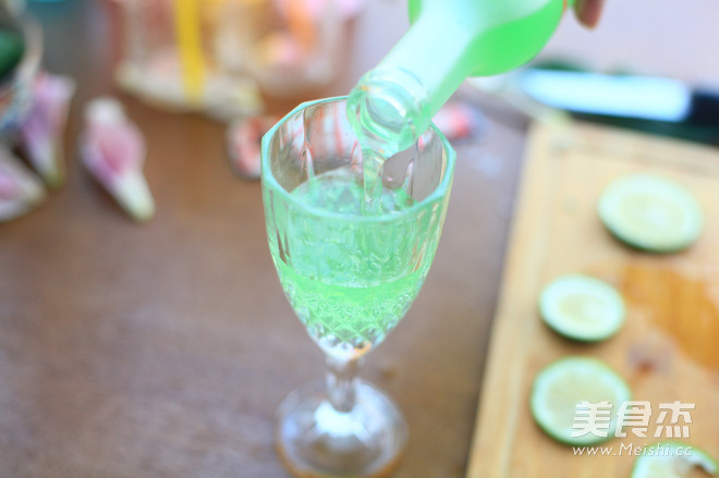 鸡尾酒夏日最简单的果饮