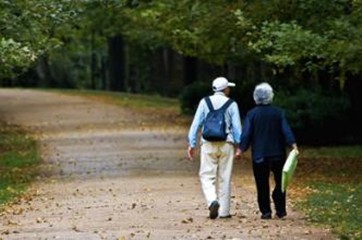 儿女如何关爱空巢老人