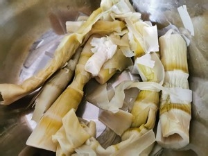 健康养生佳品腌笋肉丝的做法