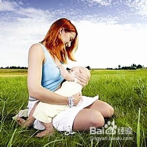 新生儿吐奶该怎么办