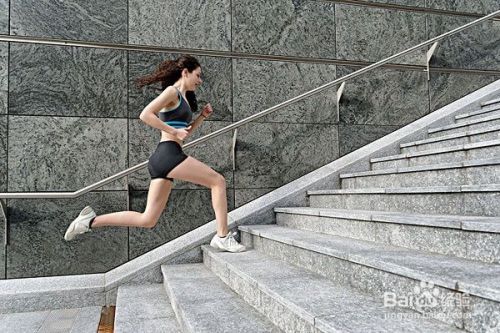 怎么正确的热身和跑步时的技巧