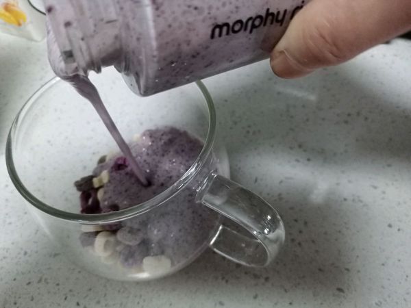 低卡紫米酸奶杯