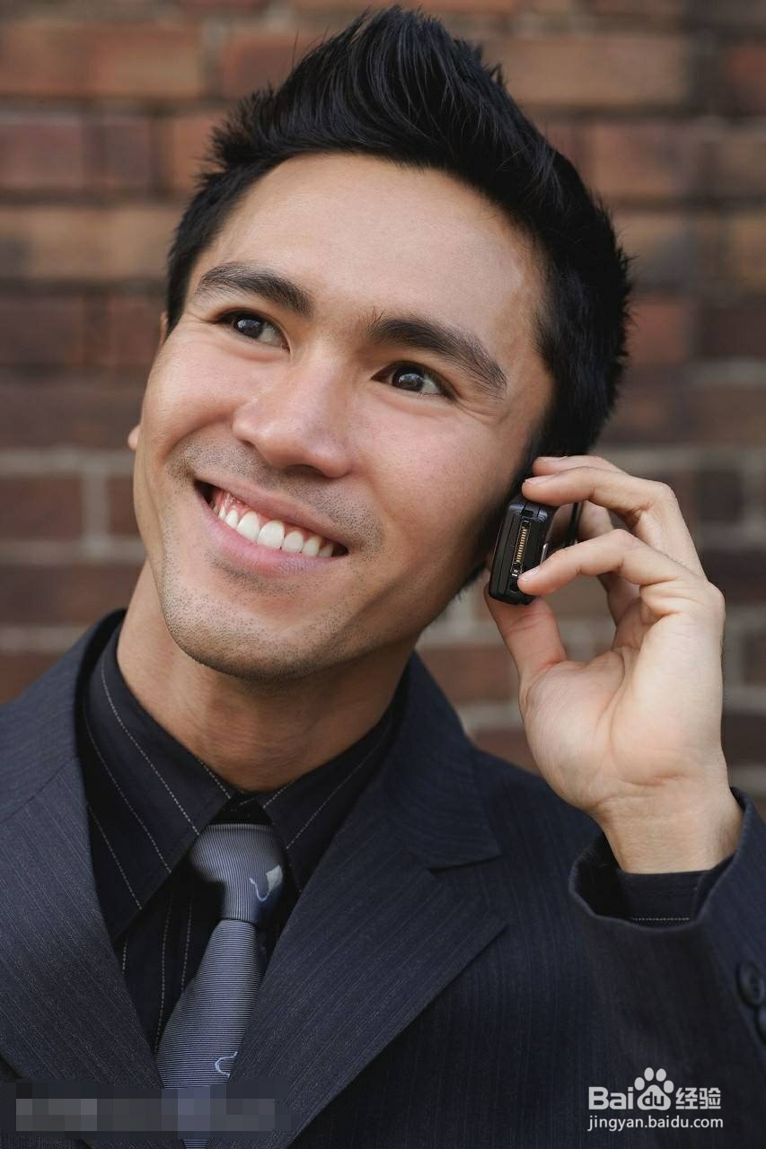 怎么减少眼角的皱纹？