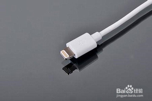 山寨配件暴利！鉴别真假苹果配件