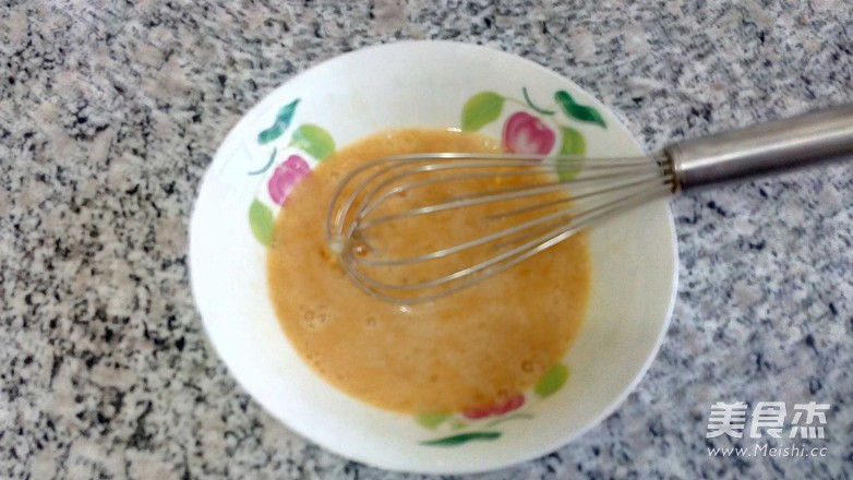 鸡蛋炒大葱的做法