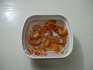 虾米炒鸡腿菇做法