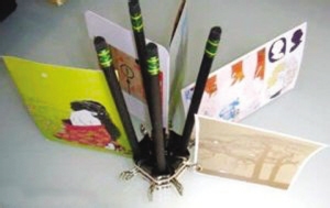 自制组合笔架+卡片架